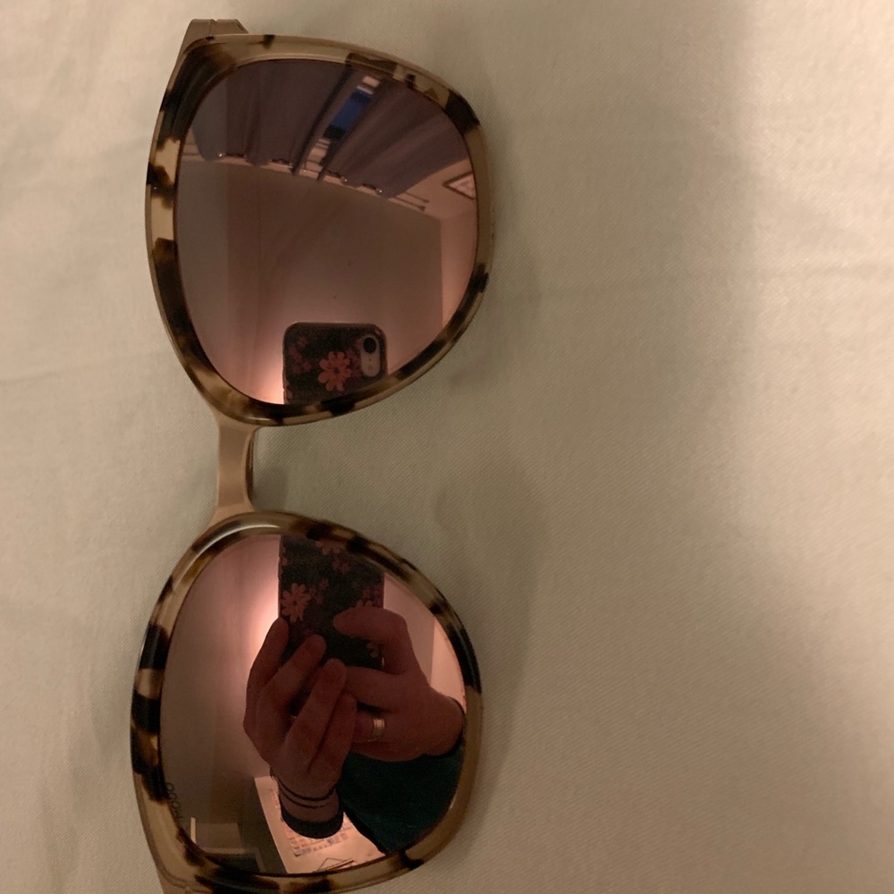 Modo rose gold mirror sunglasses